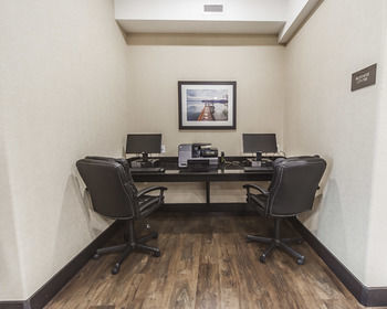 Hotel Comfort Inn & Suites