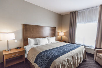 Hotel Comfort Inn & Suites