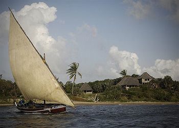 Posada Kipungani Explorer