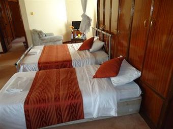 Hotel Bush House And Camp