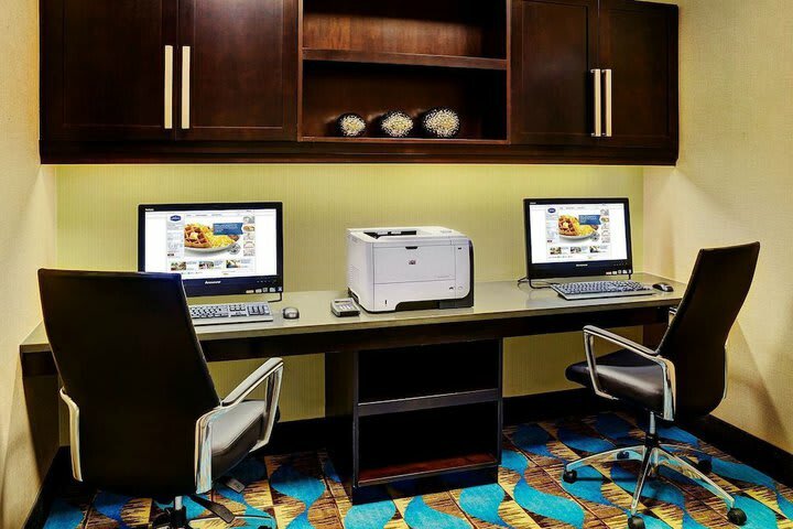 Hotel Hampton Inn By Hilton Winnipeg/airport
