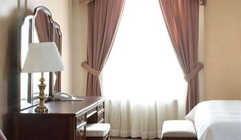 The Fort Garry Hotel