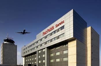 Hotel Four Points By Sheraton Winnipeg International Airport