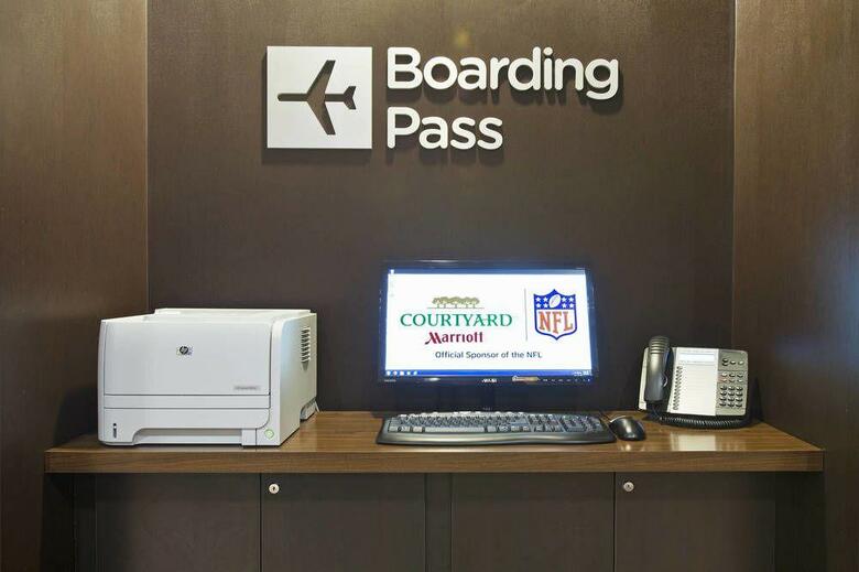 Hotel Courtyard By Marriott Ottawa East