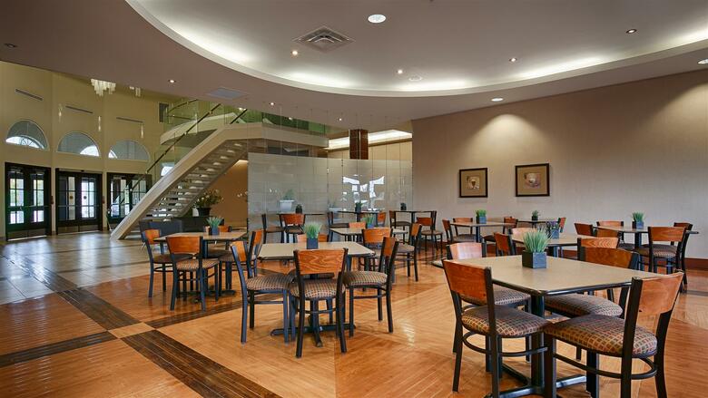 Hotel Best Western Plus Orangeville Inn & Suites