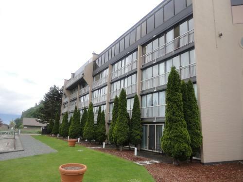 Hotel Oceanfront Suites At Cowichan Bay