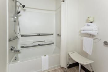 Motel Super 8 Salmon Arm