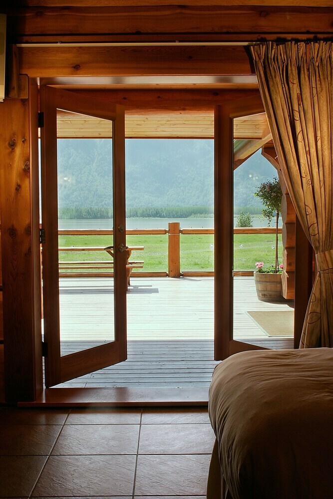 Hotel Fraser River Lodge