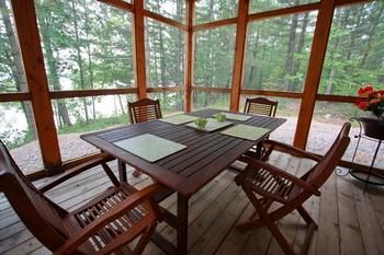Hotel Wilderness Tours Rafting Resort