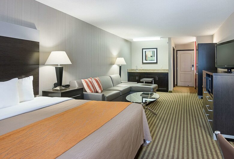 Hotel Comfort Inn