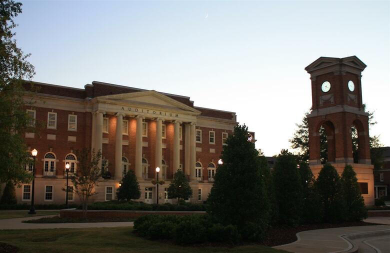 Hotel Best Western Plus Oak Mountain Inn