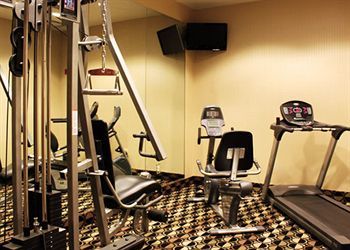 Hotel Quality Inn & Suites