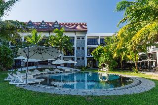 Hotel River Beach Resort