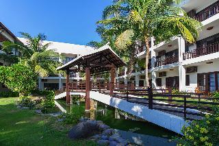 Hotel River Beach Resort