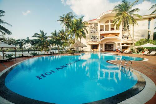 Hotel Hoi An Beach Resort