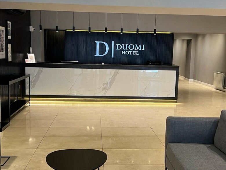 Hotel Duomi Plaza