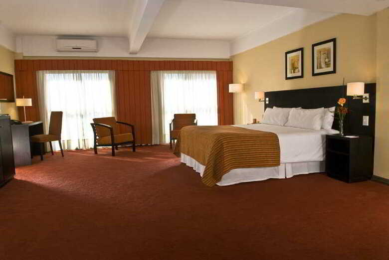 Hotel Duomi Plaza