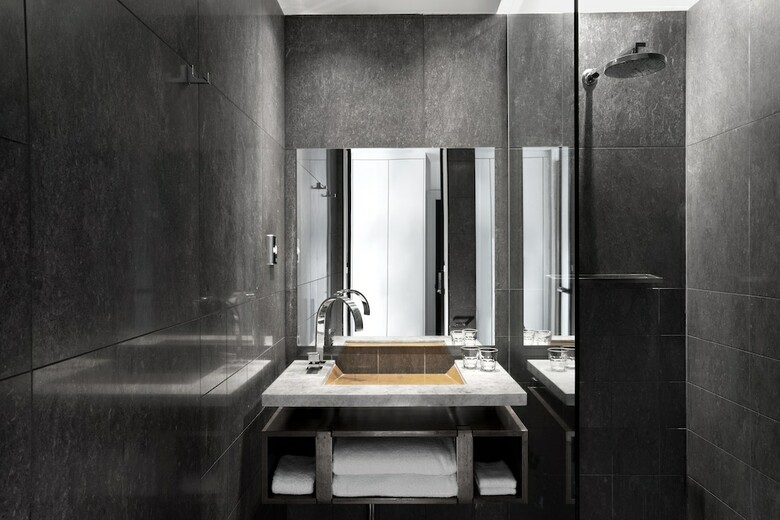 Diamant Boutique Hotel Canberra