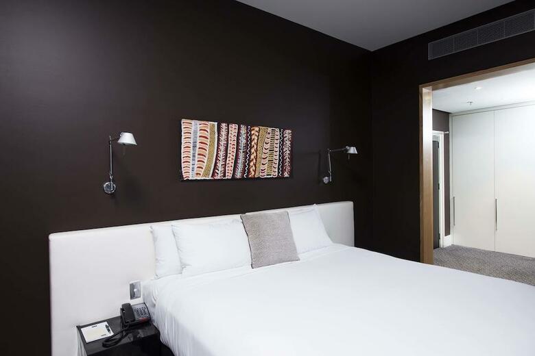 Diamant Boutique Hotel Canberra