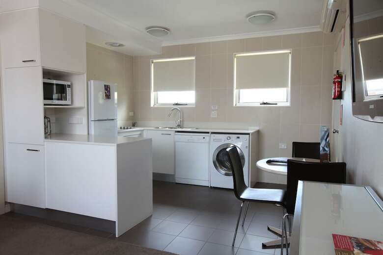 Forrest Hotel & Apartments