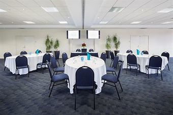 Hotel Premier Inn Belconnen (family)