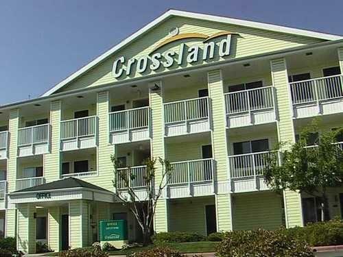 Hotel Crossland Economy Studios - Fresno West