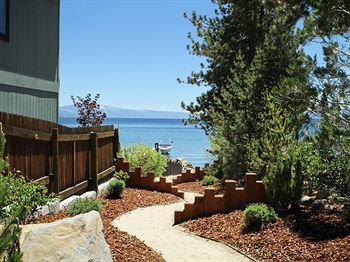 Aparthotel Red Wolf Lakeside Lodge
