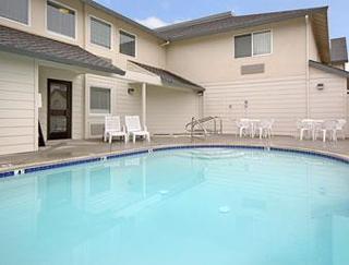 Motel Super 8 Cloverdale