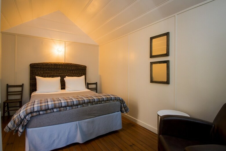 Cabana Dawn Ranch Lodge
