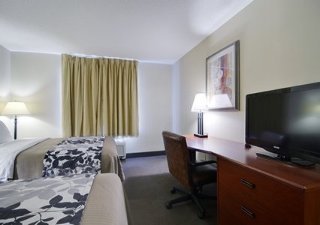 Hotel Sleep Inn And Suites