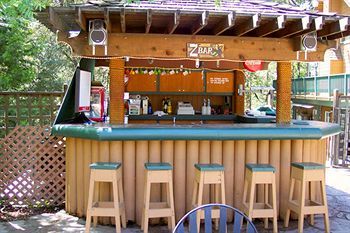 Cabana Lazy Z Resort