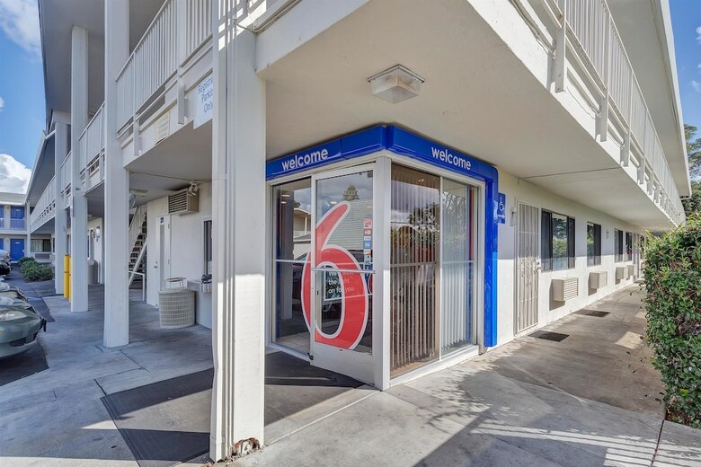 Motel 6 Santa Rosa South