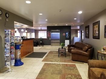 Hotel Grand View Inn And Suites