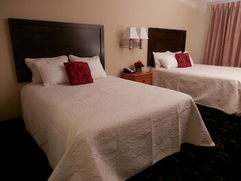 Hotel Grand View Inn And Suites