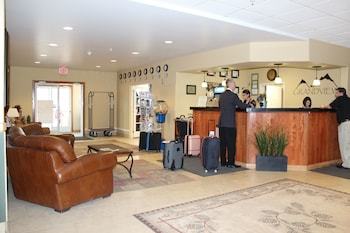 Hotel Grand View Inn And Suites