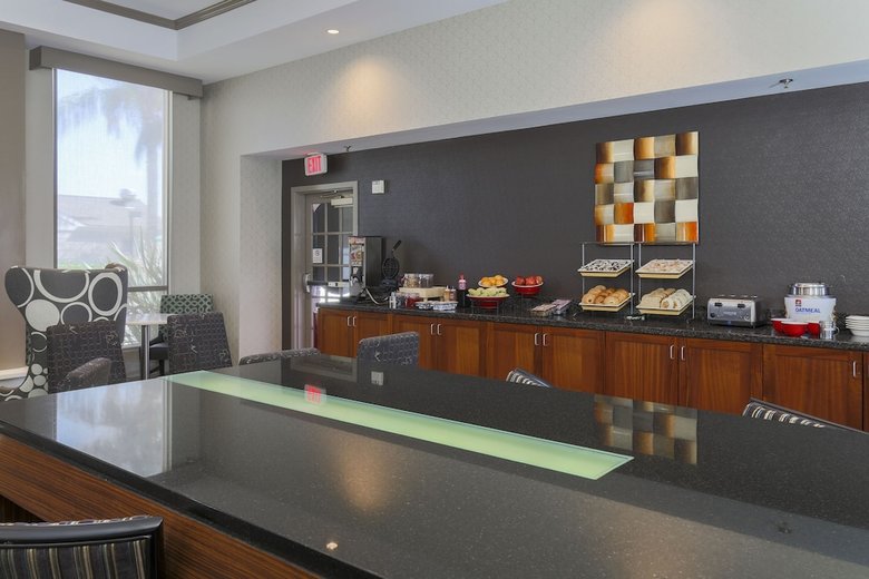 Hotel Residence Inn By Marriott Bakersfield
