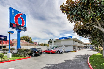 Motel 6 Santa Clara