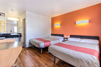 Motel 6 Santa Clara
