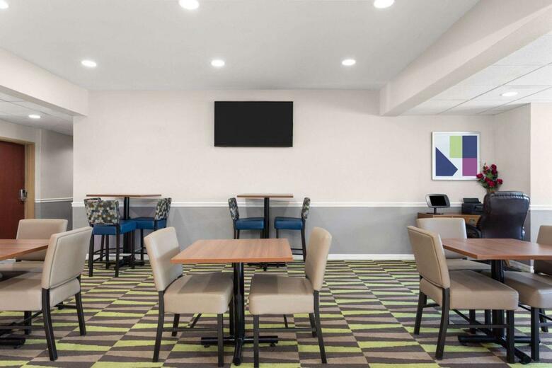Hotel Microtel Inn & Suites By Wyndham Panama City