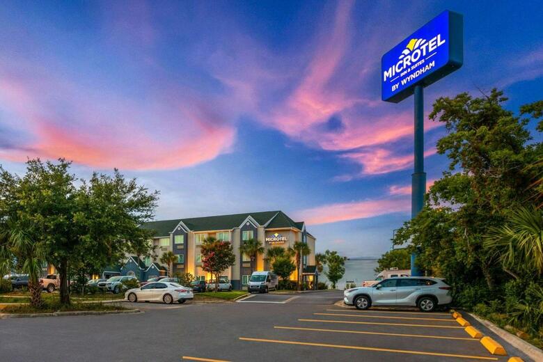 Hotel Microtel Inn & Suites By Wyndham Panama City