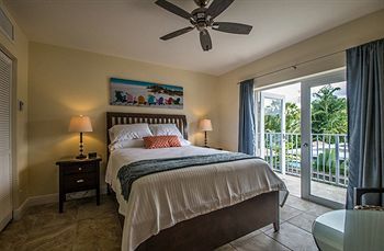 Bed & Breakfast Inn On The Drive
