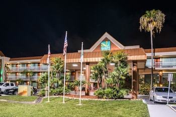 Hotel Quality Inn & Suites