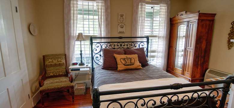 Hostal Florida House Inn