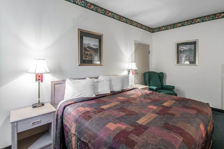 Motel Rodeway Inn