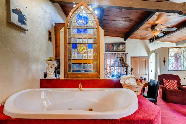 Cliff House Lodge Bed And Breakfast