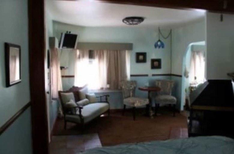 Cliff House Lodge Bed And Breakfast
