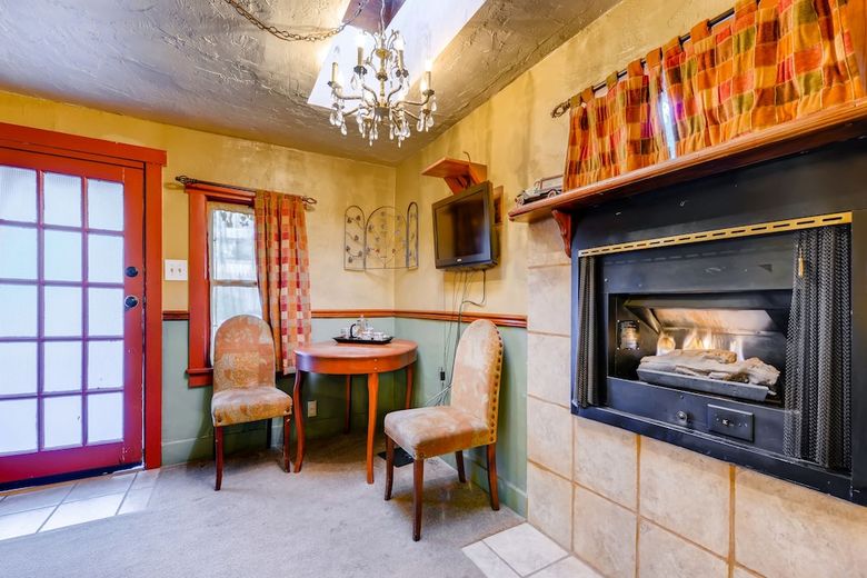 Cliff House Lodge Bed And Breakfast