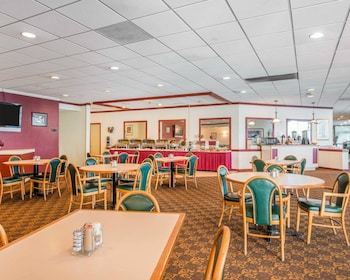 Hotel Clarion Inn And Conference Center
