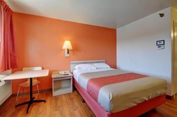 Motel 6 Hartford - Windsor Locks