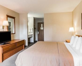 Hotel Quality Inn And Suites